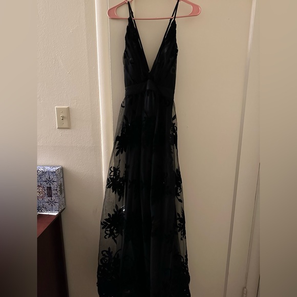 Black long dress - Picture 2 of 2